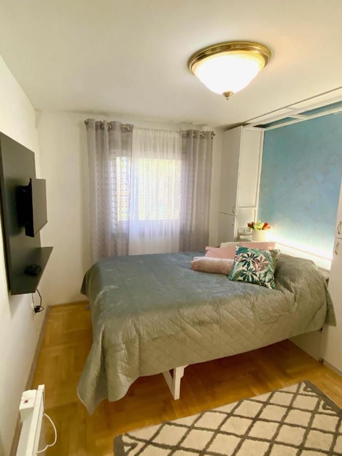 Santa Barbara Apartment Belgrade